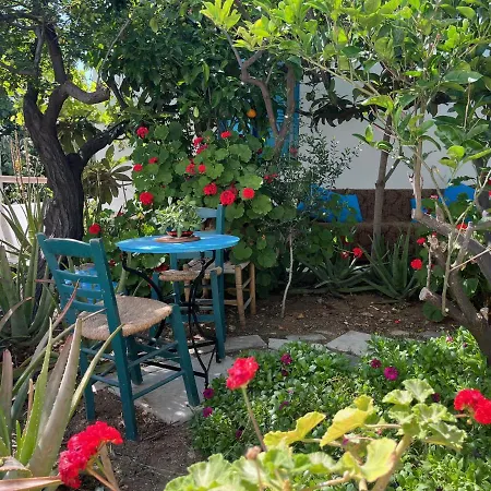 בית נופש The Garden House *