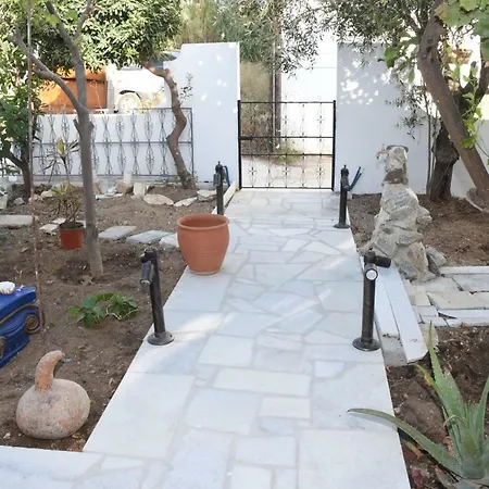 The Garden House בית נופש